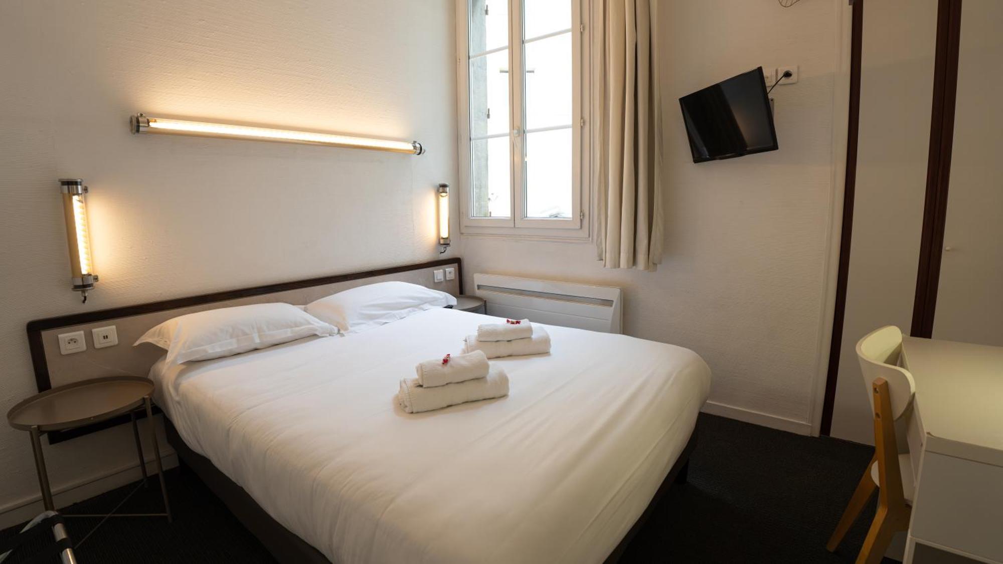 Hotel Des Grands Hommes - Bordeaux Centre Exterior foto